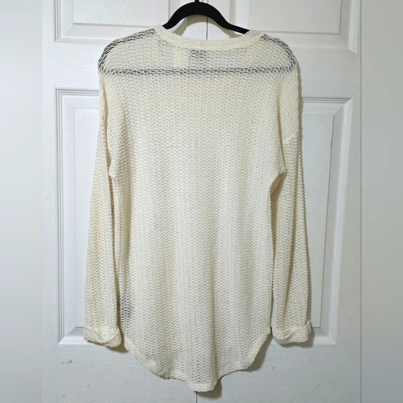 SPARKLE & FADE Women's Small Cream Gauzy Cuffed X-long Sleeves Hi-Low Sweater - Picture 2 of 2
